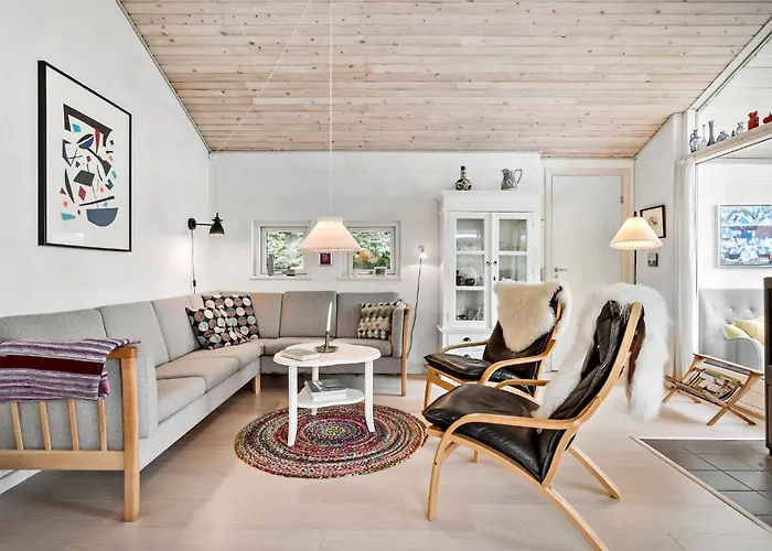 3 Bedroom Gorgeous In Fur